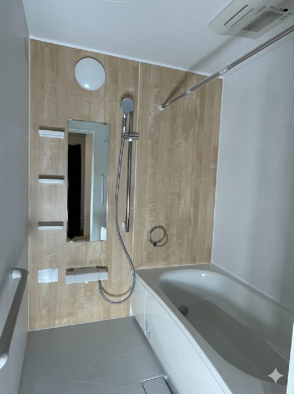 「ユニットバス施工完了」